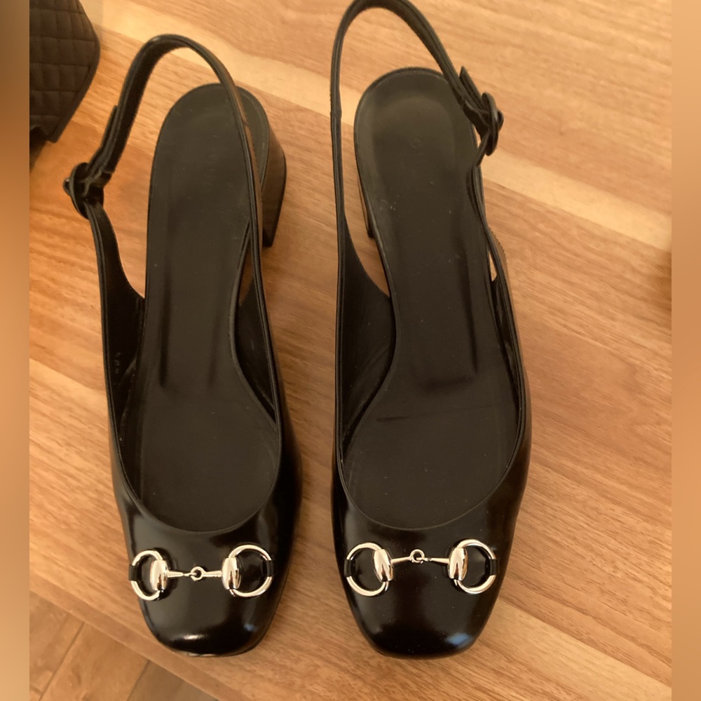 Gucci Black Patent Leather Slingback Flats with Silver Horsebit Accent